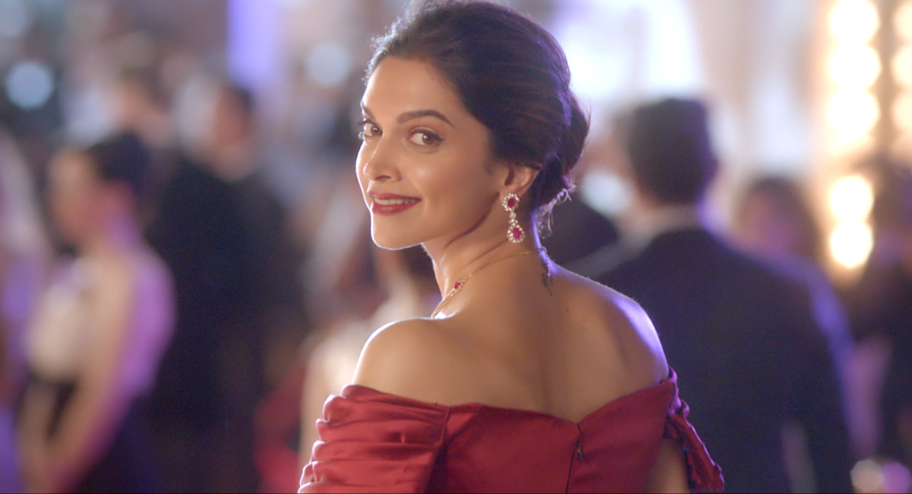 Tanishq | Queen Of Hearts